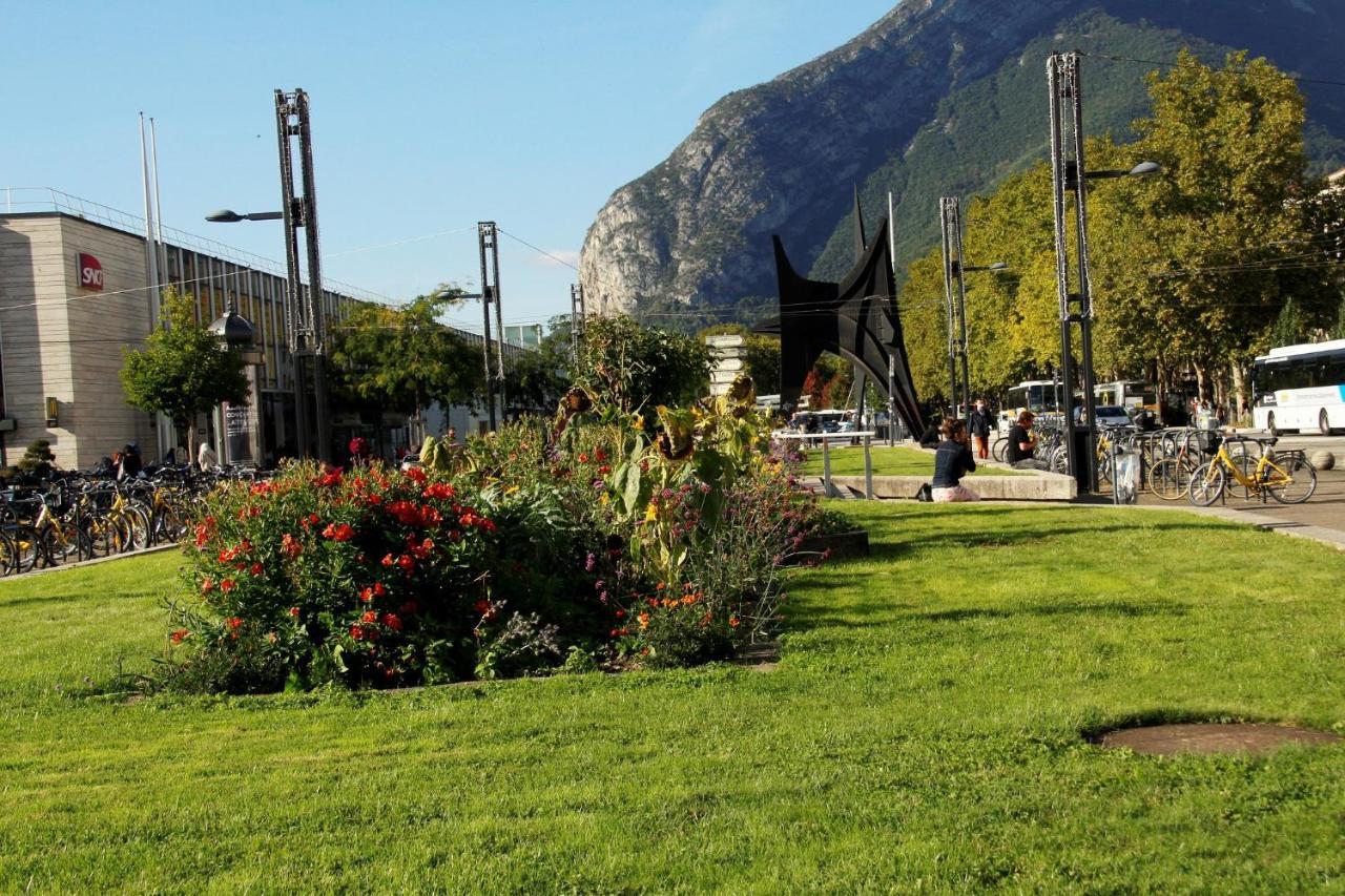 Grenoble Hyper-Centre + Wifi + Netflix Apartamento Exterior foto