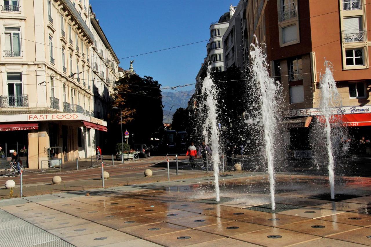 Grenoble Hyper-Centre + Wifi + Netflix Apartamento Exterior foto